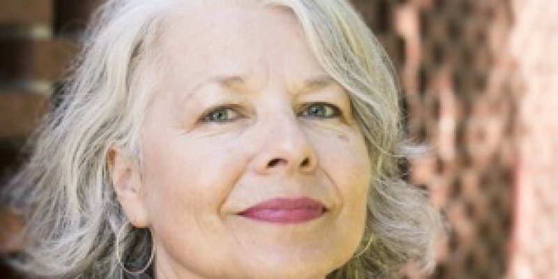 Inuit-Qallunaat Visual Encounters with Carol Payne