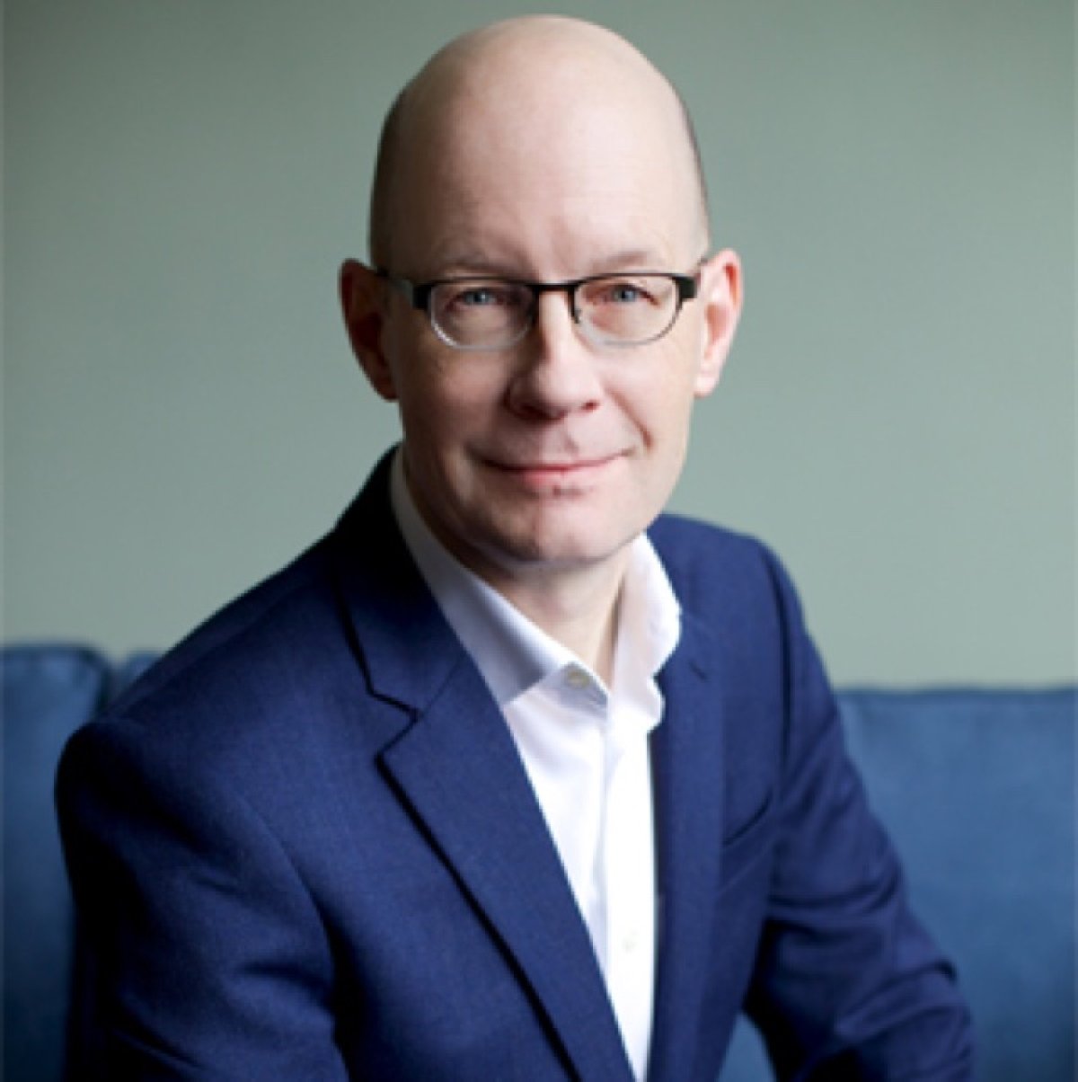 Robert Everett-Green