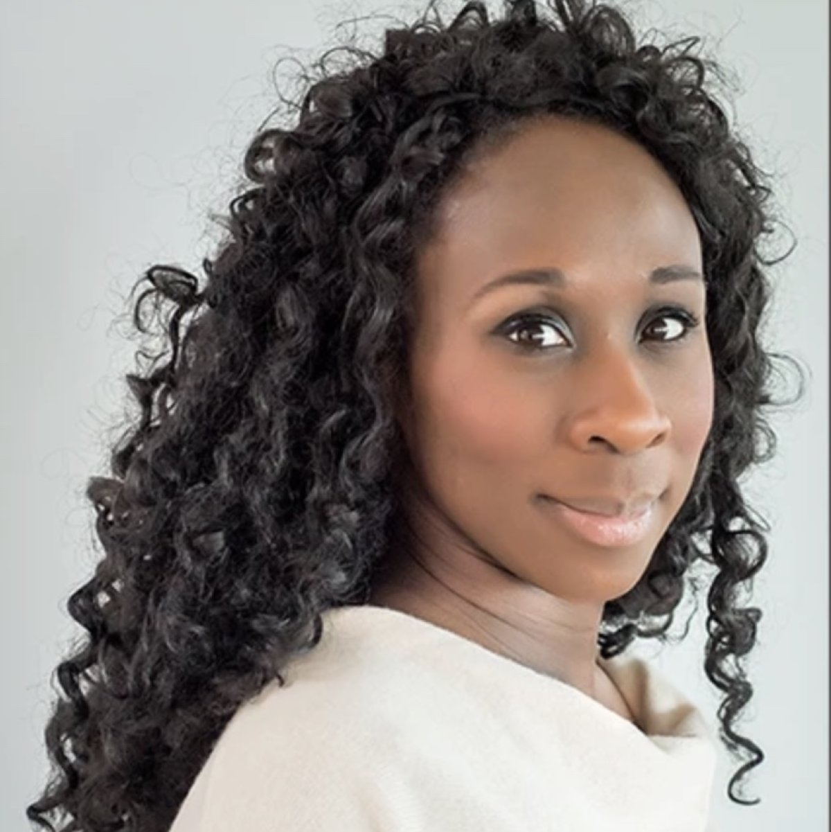 Esi Edugyan